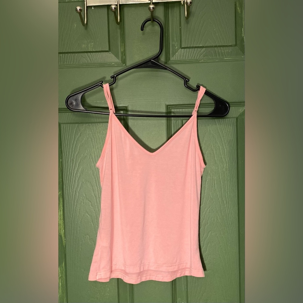 Pink tank top